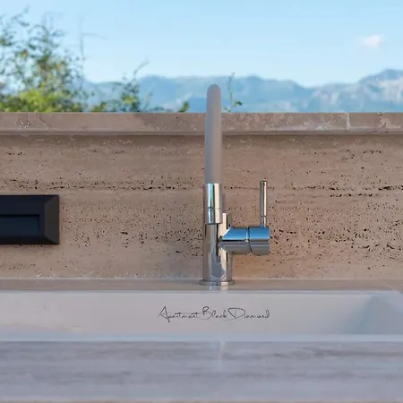 Apartment Black Diamond Razanac