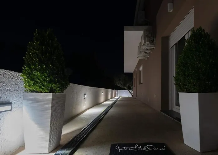 Black Diamond Appartement Ražanac