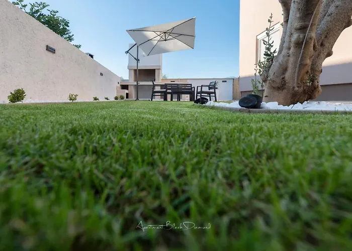 Appartement Black Diamond Ražanac